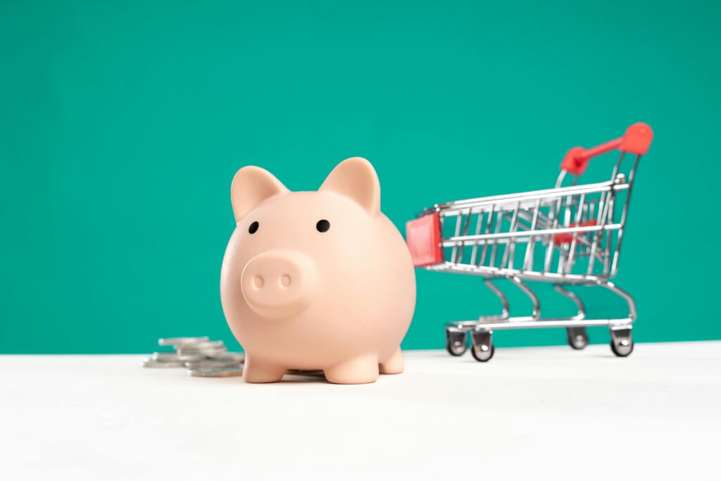 Dicas-Praticas-para-Economizar-no-Dia-a-Dia-1024x683 Planejamento Financeiro para 2025: Dicas Essenciais para um Futuro Seguro